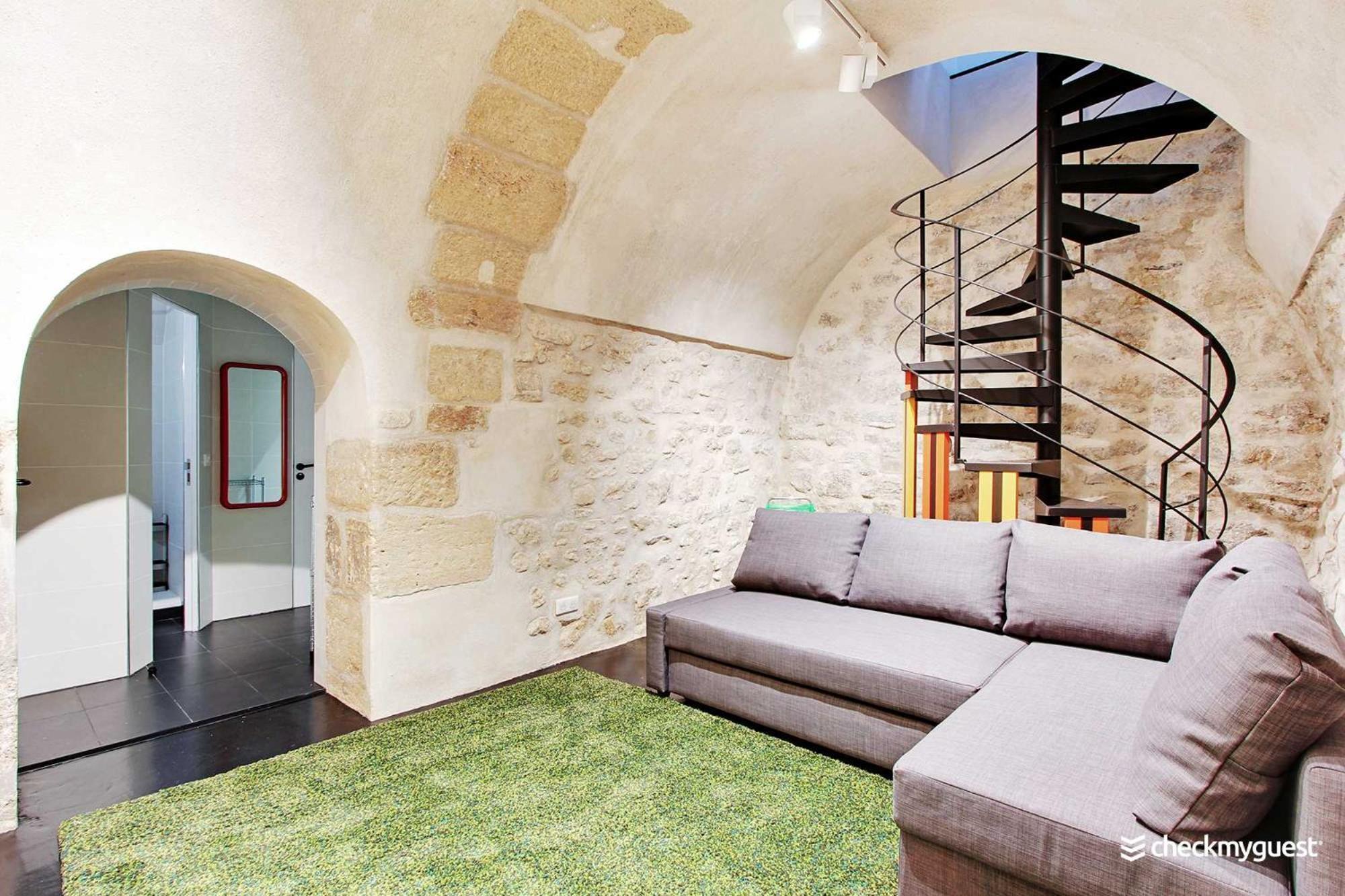 Authentic Apartment - 2Br-6P - Le Marais Paris Luaran gambar