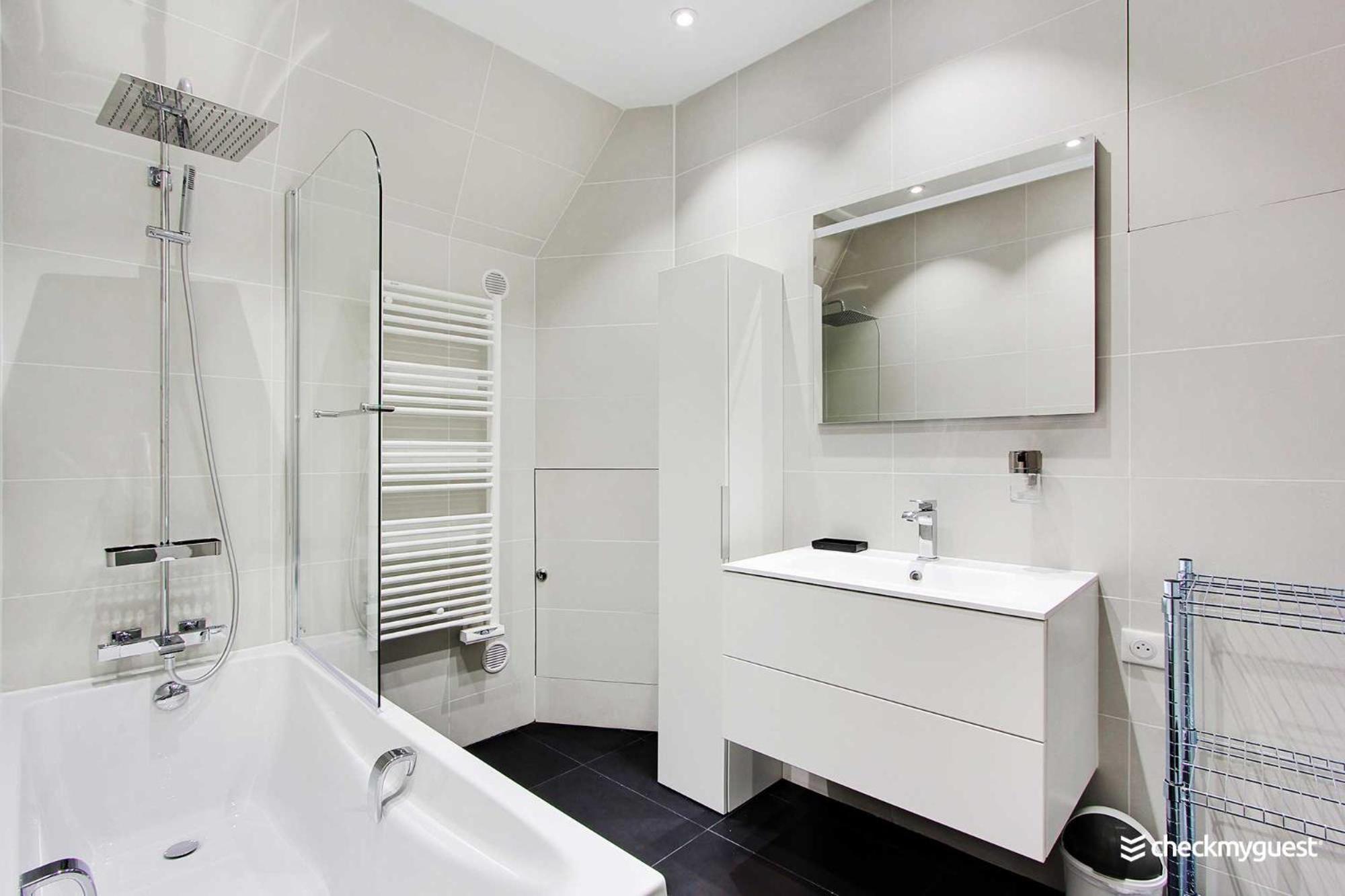 Authentic Apartment - 2Br-6P - Le Marais Paris Luaran gambar